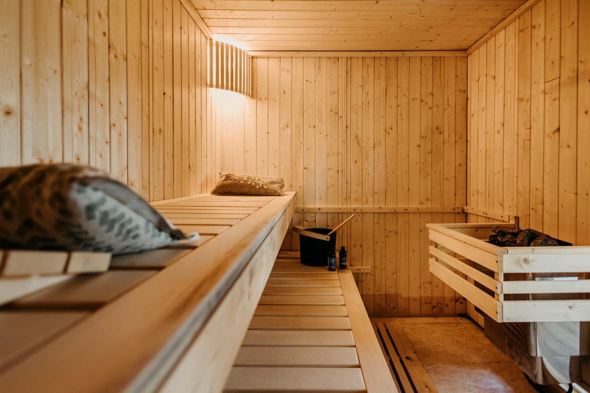 Traumwohnung Mit Sauna, Whirlpool & Wunderschoener Aussicht Plettenberg Eksteriør bilde