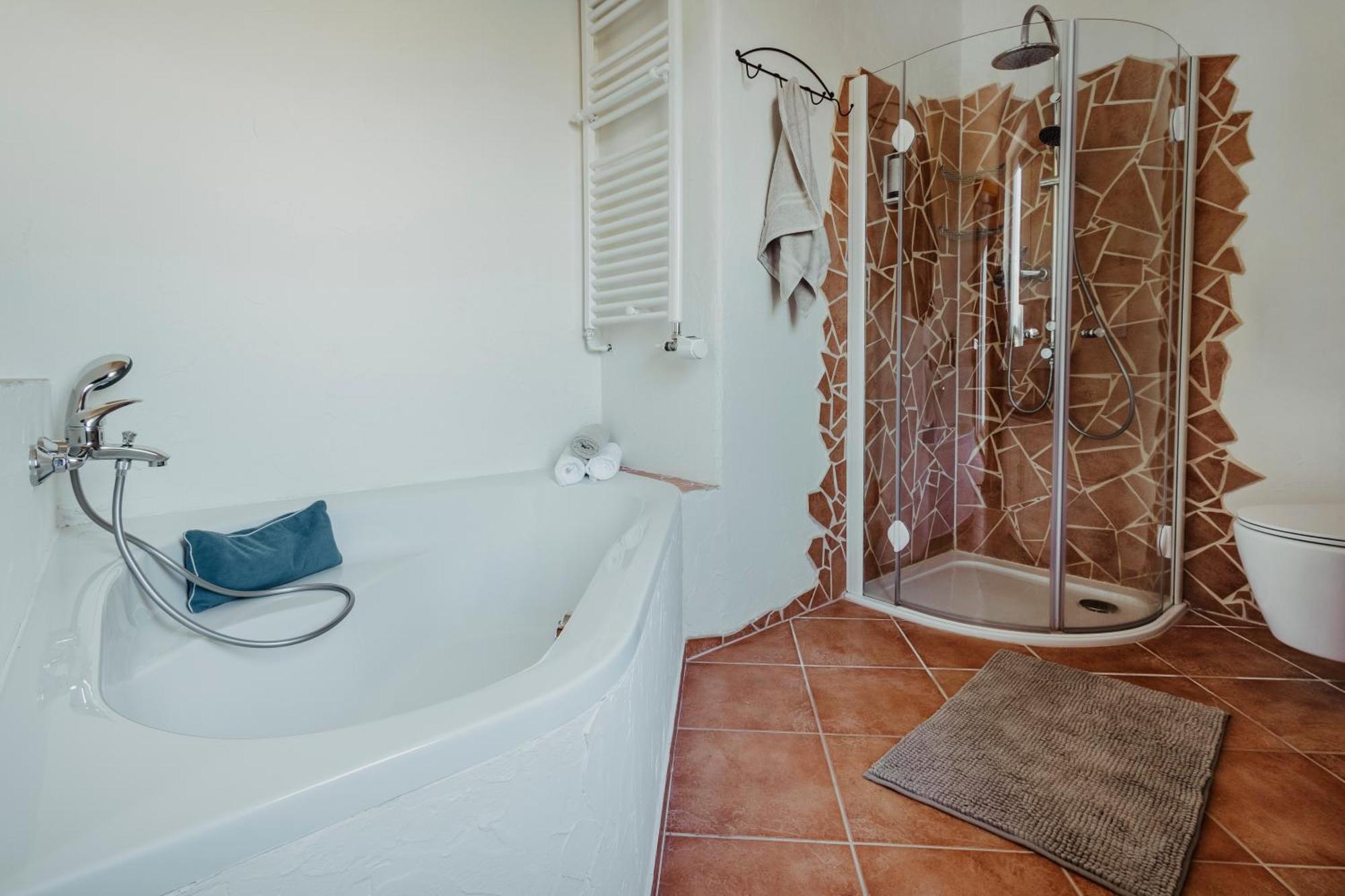 Traumwohnung Mit Sauna, Whirlpool & Wunderschoener Aussicht Plettenberg Eksteriør bilde